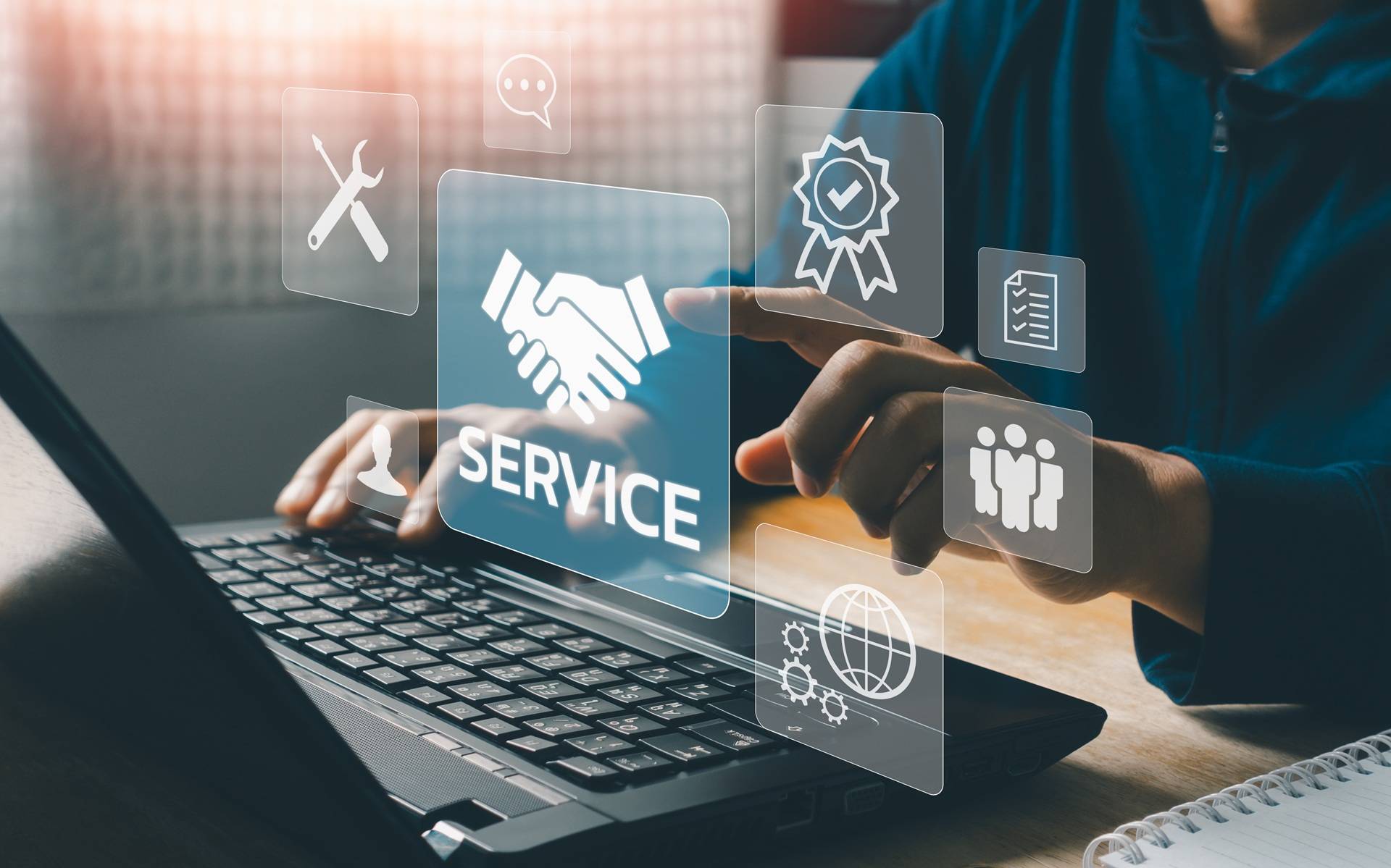 Symbolische Darstellung digitaler Services | Personalberater Energie
